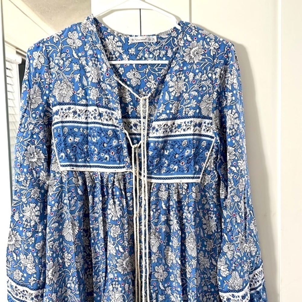 R. Vivimos Blue & White Floral Boho Print Long Sleeve V Neck with Tassels Dress - Picture 4 of 12